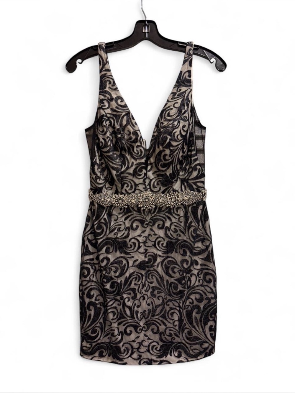 Black and Champagne V-Neck Embellished Waist Cocktail Dress